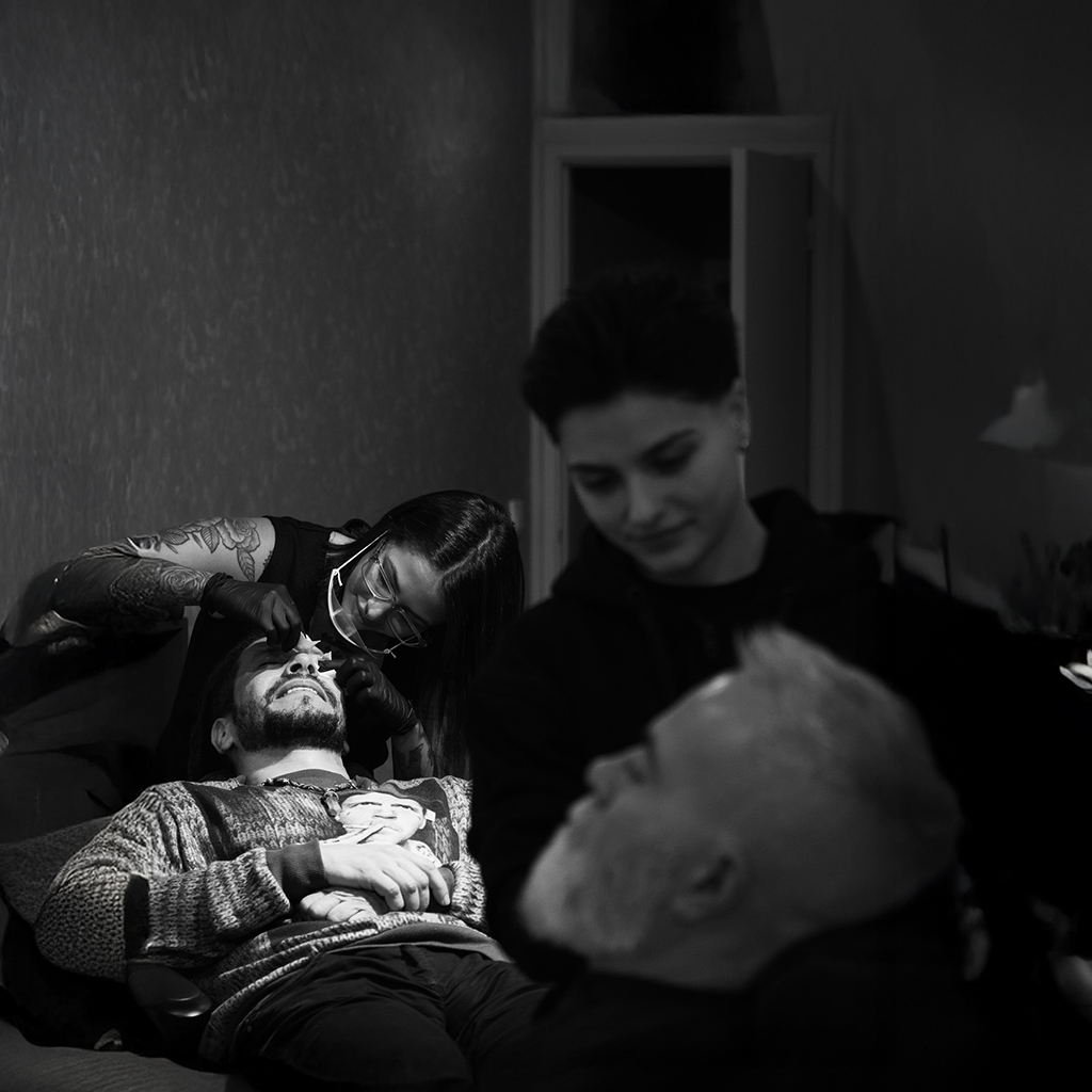 Sattis Studio-bg-image
